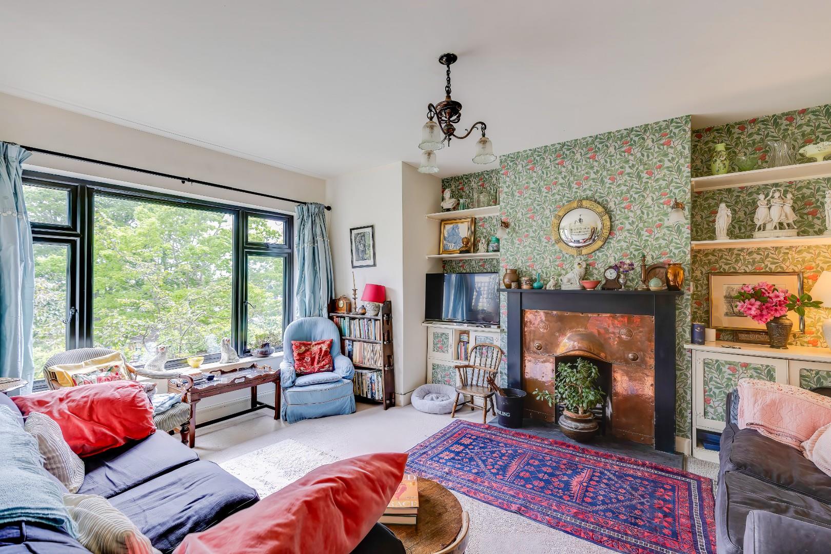 8 Church Place South, Penarth, CF64 1BA